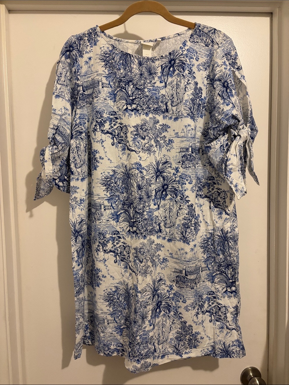 NWOT H&M Blue White Safari Toile Linen Blend Tie Sleeve Shift Dress